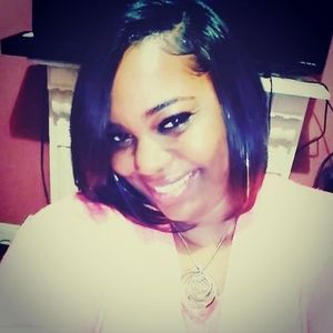 Meet your Posher, Rolanda